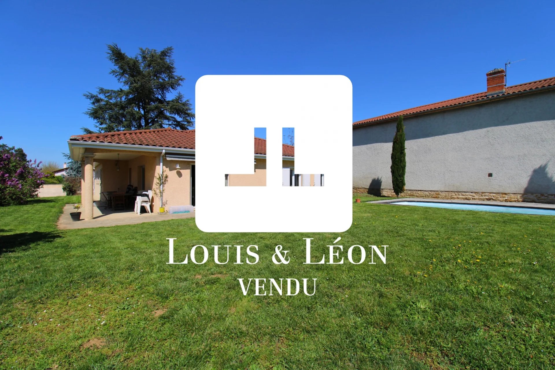 Villa plain-pied avec piscine