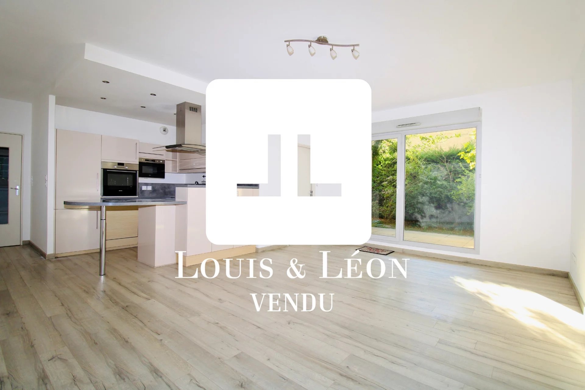 Appartement  au calme avec grand jardin – Oullins centre