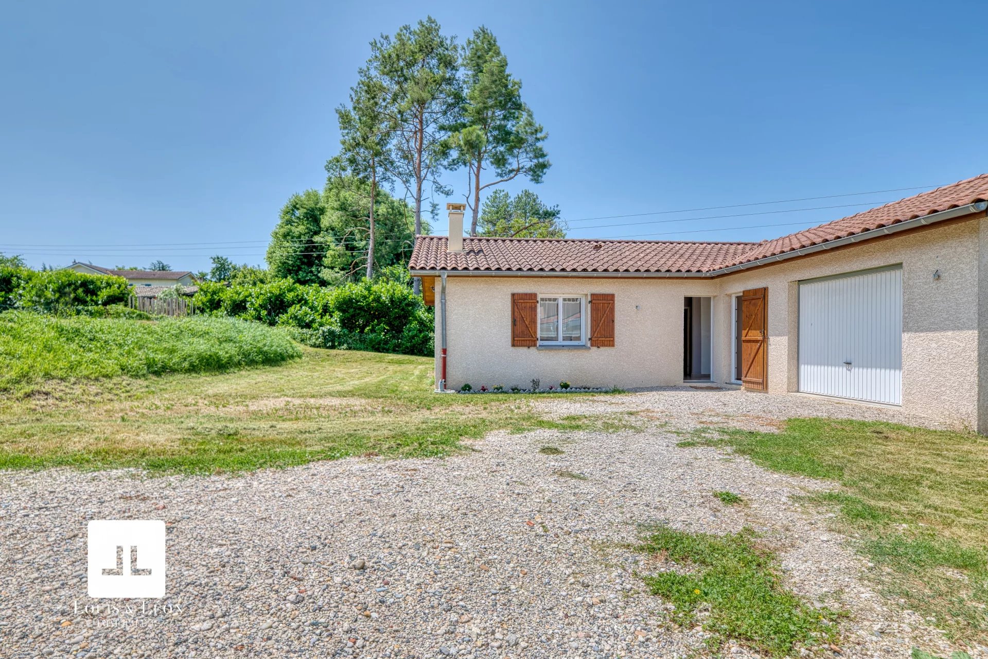 Charmante maison – Lucenay