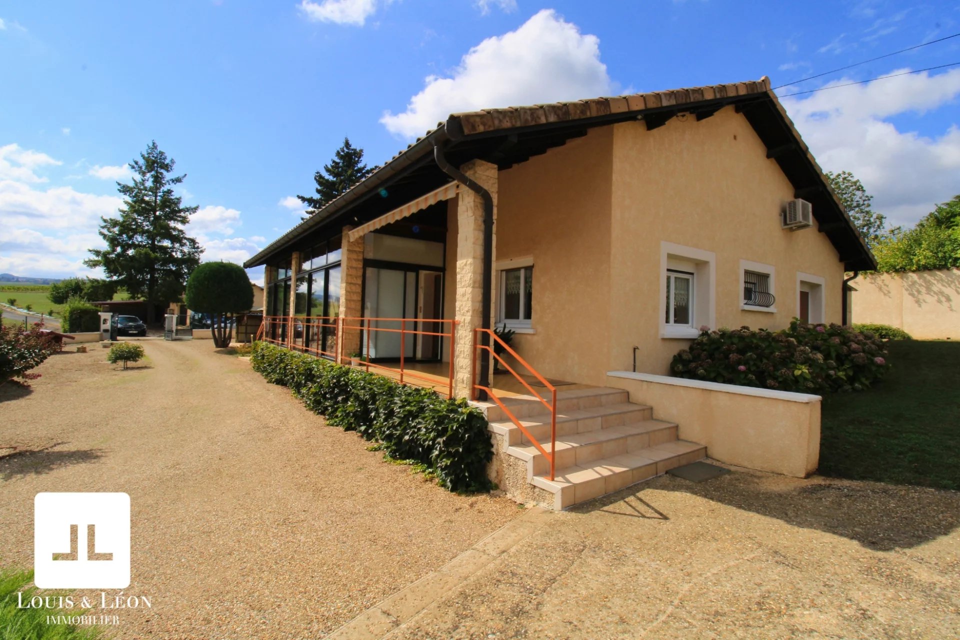 Maison de plain-pied – avec vue