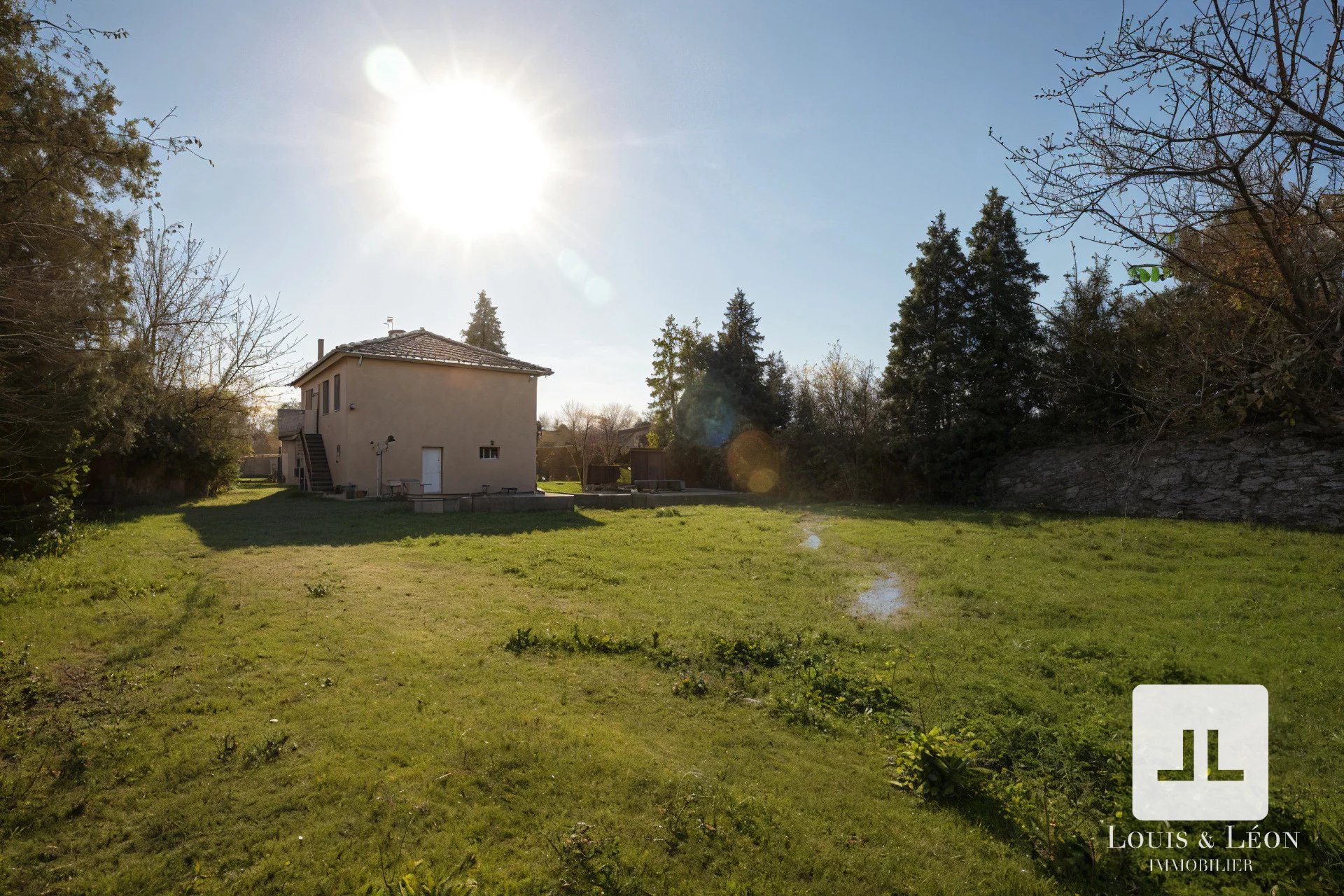 maison avec terrain 2060m2