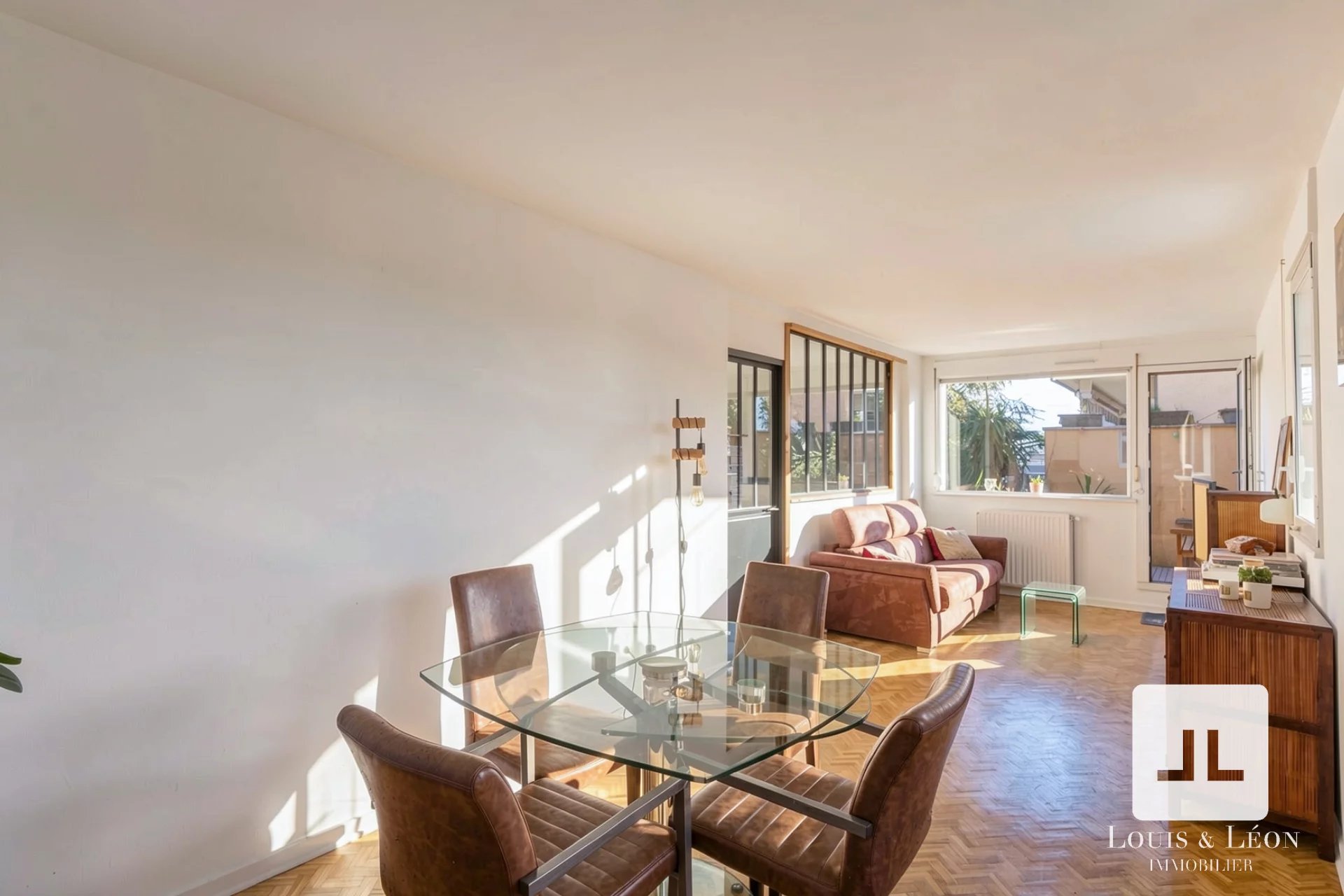 Appartement familial de 98 m² – balcon – cave & garage